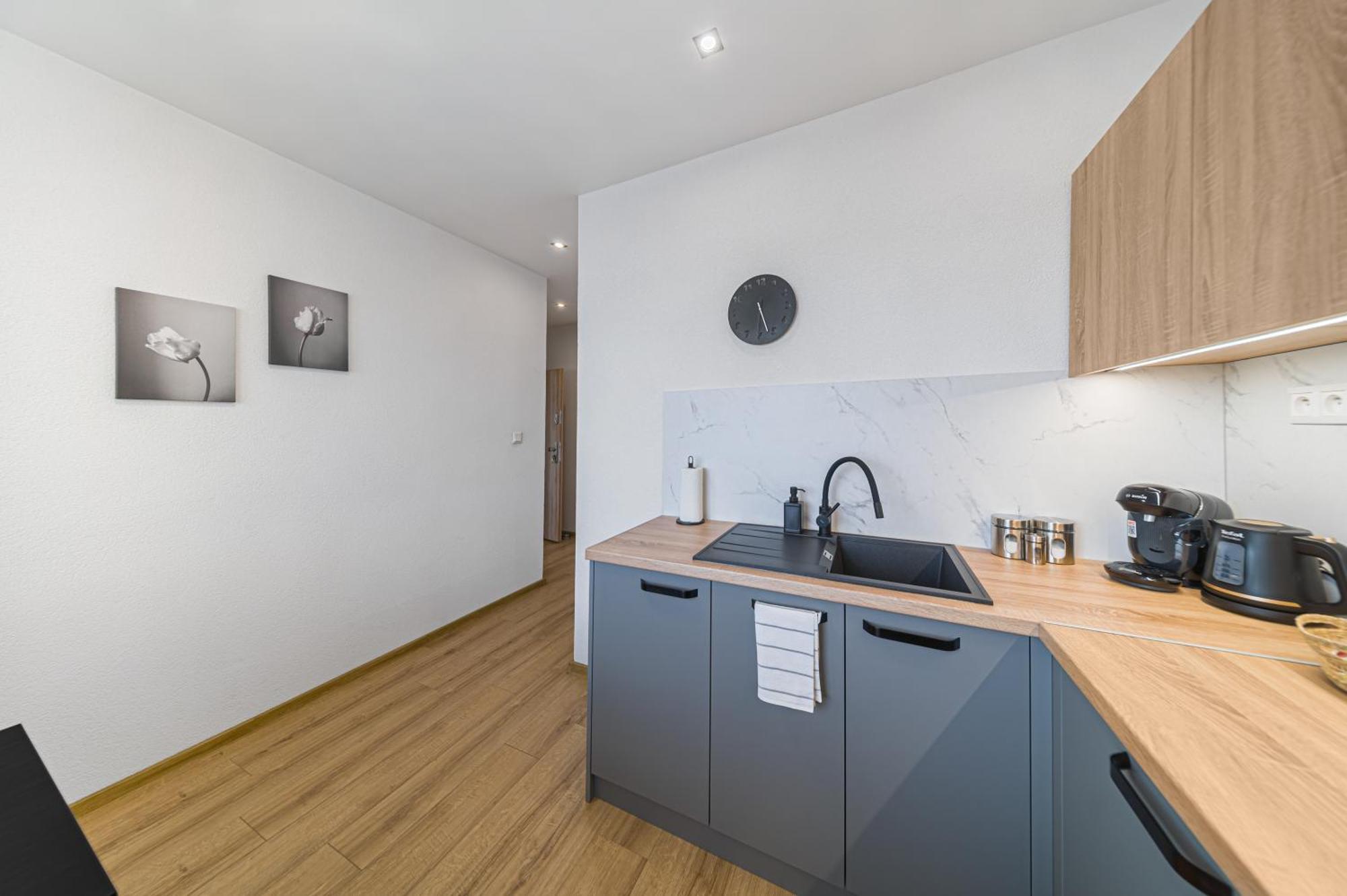 Tower Apartments Orchid & Amber Spišská Nová Ves المظهر الخارجي الصورة