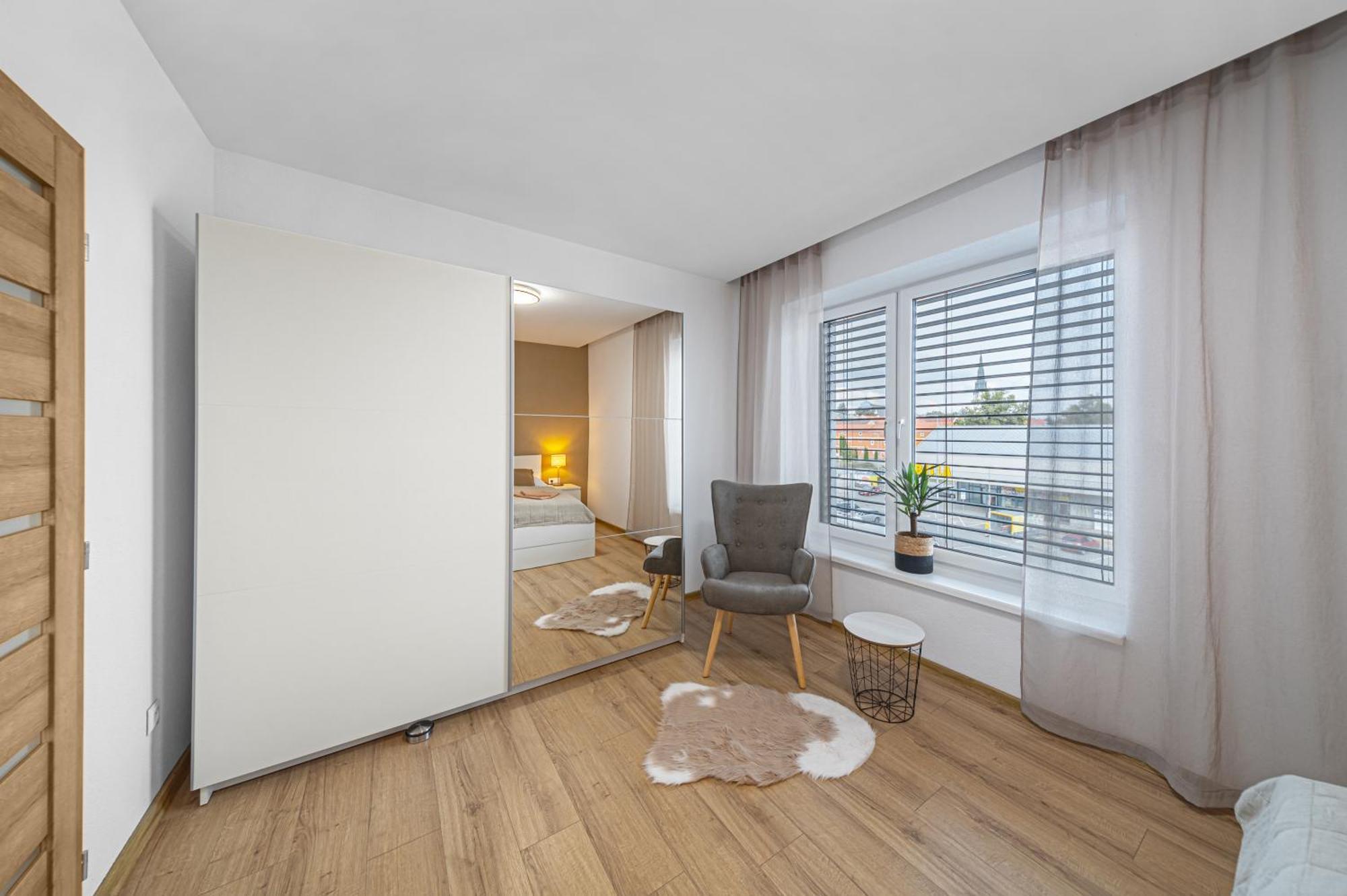 Tower Apartments Orchid & Amber Spišská Nová Ves المظهر الخارجي الصورة